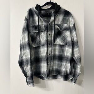 No Boundaries Black and White Plaid Jacket